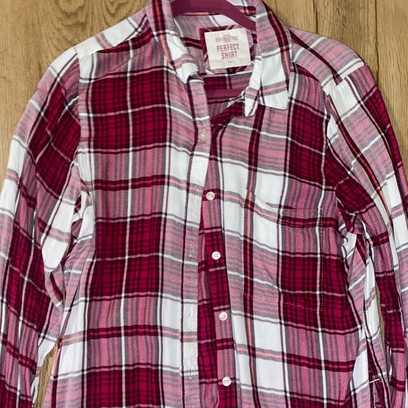 Red and White Plaid Cotton Long Sleeve Flannel - Picture 3 of 6